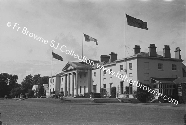 ARAS AN UACHTARAIN SOUTH FRONT FROM ROYAL AVENUE